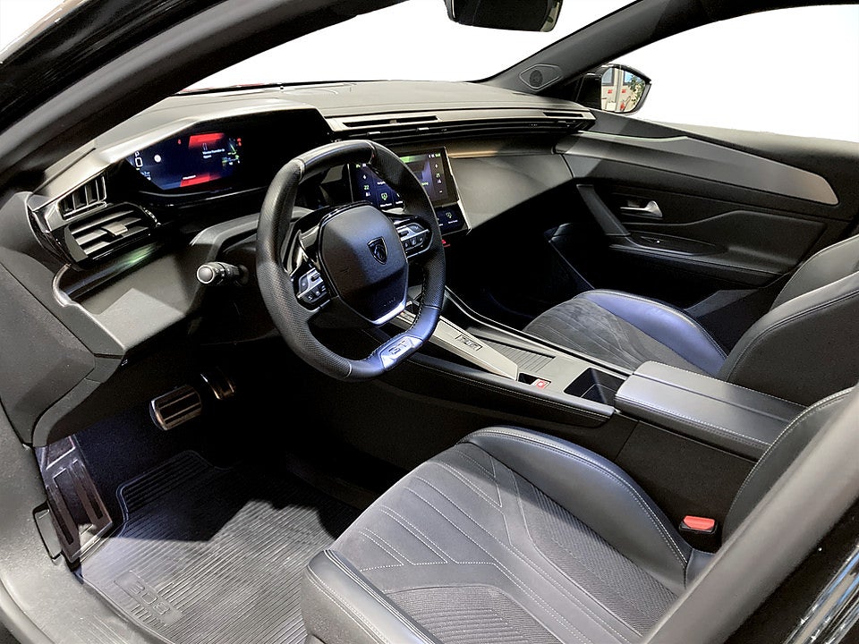 Bild på Peugeot 308 SW GT 1.2 PT 130hk Aut - B-KAMERA, CARPLAY