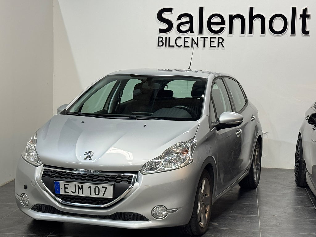 Peugeot 208 5-dörrar 1.6 e-HDi 92 8v M-värmare Ny servad 