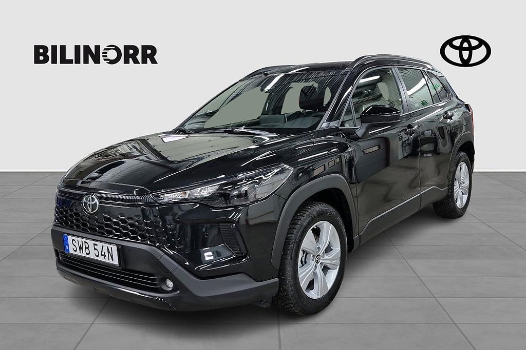 Toyota Corolla Cross Hybrid AWD-i Active Plus | Vinterhjul |
