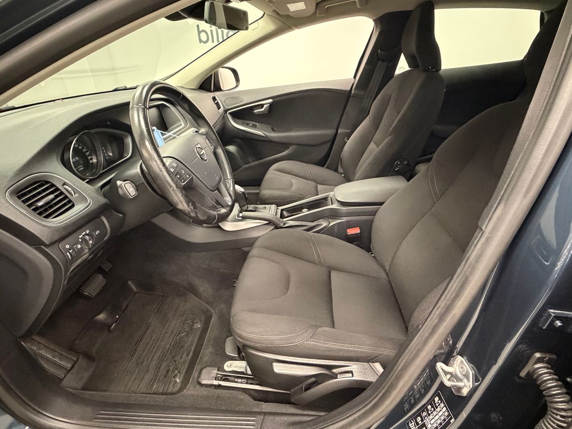 Volvo V40 Cross Country T3 Edition 2019, kuva 6/10