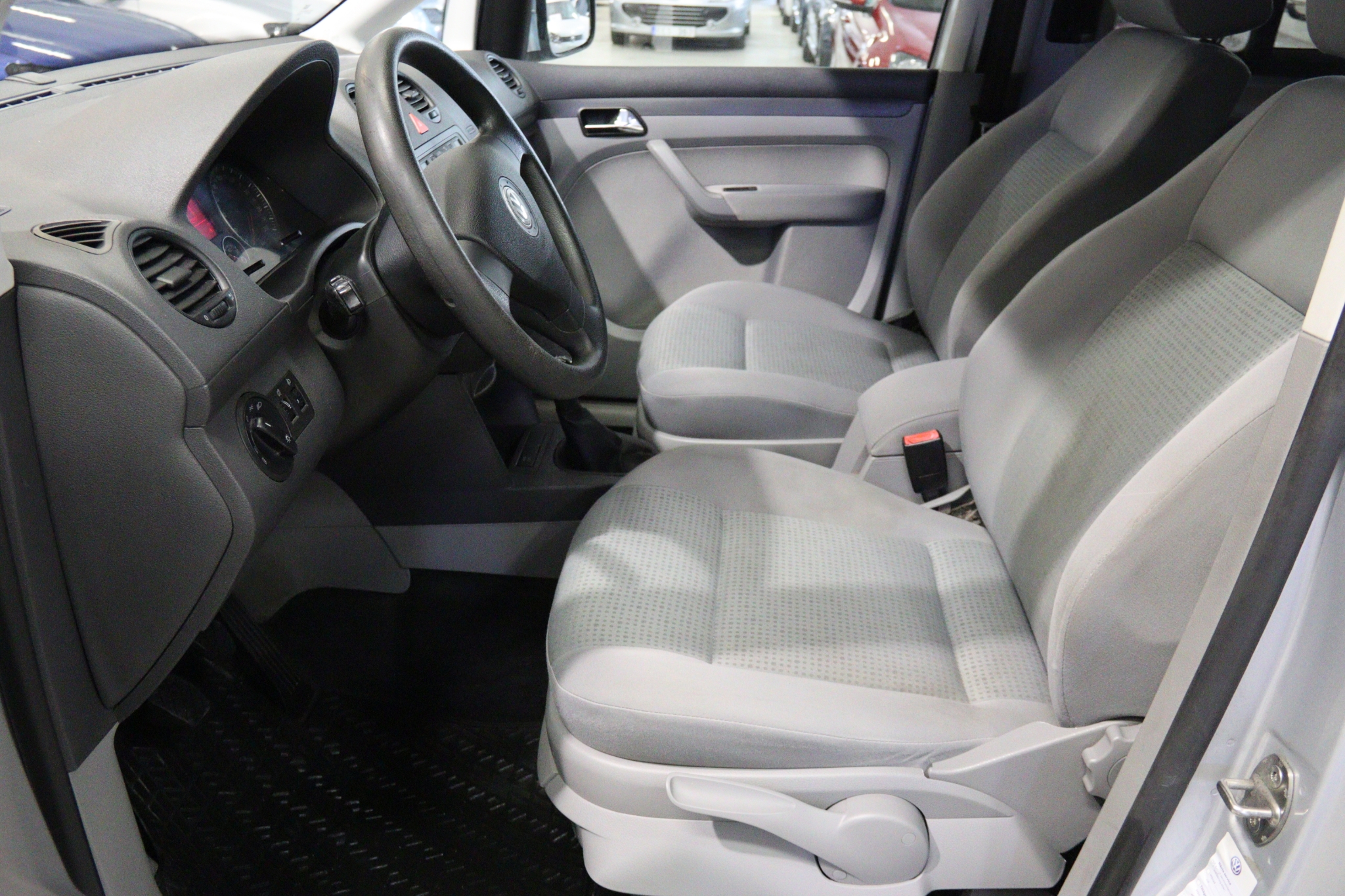 Volkswagen Caddy Maxi 2009, bild 6/42