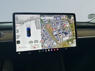 Tesla Model 3 Long Range AWD S&V-hjul/Autopilot3/Värmepump/MOMS – bild 11