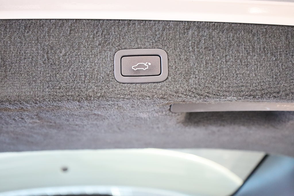 Volvo V70 D5 AWD Geartronic Summum Lucka Drag Navi Värmare