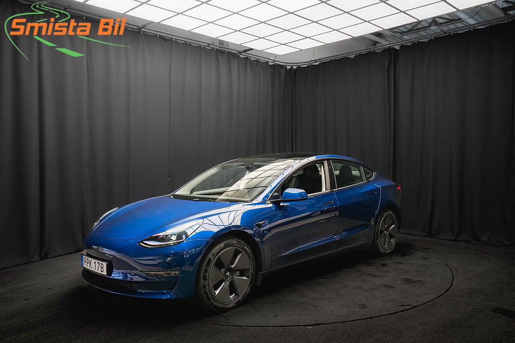 Tesla Model 3 Long Range AWD DRAG PANO LÄDER VÄRMEPUMP 1-ÄGARE MOMS