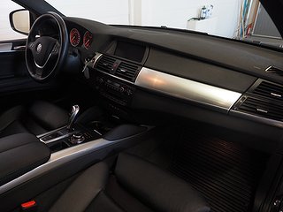 SUV BMW X6 11 av 25