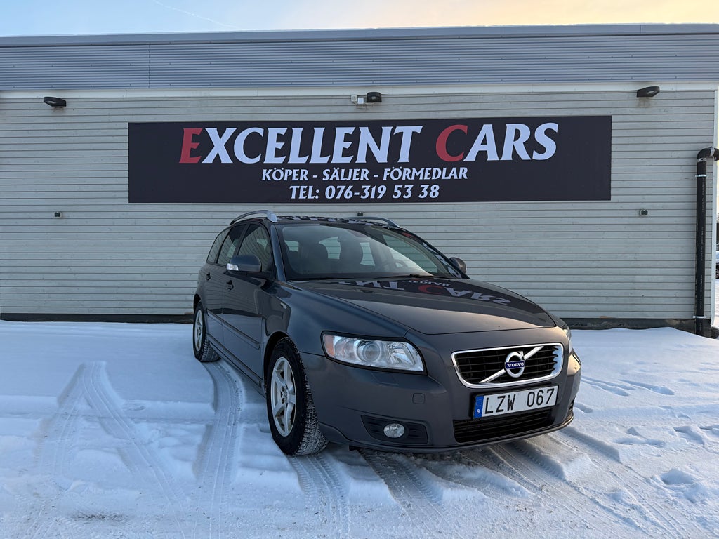 Volvo V50 D2 Momentum 