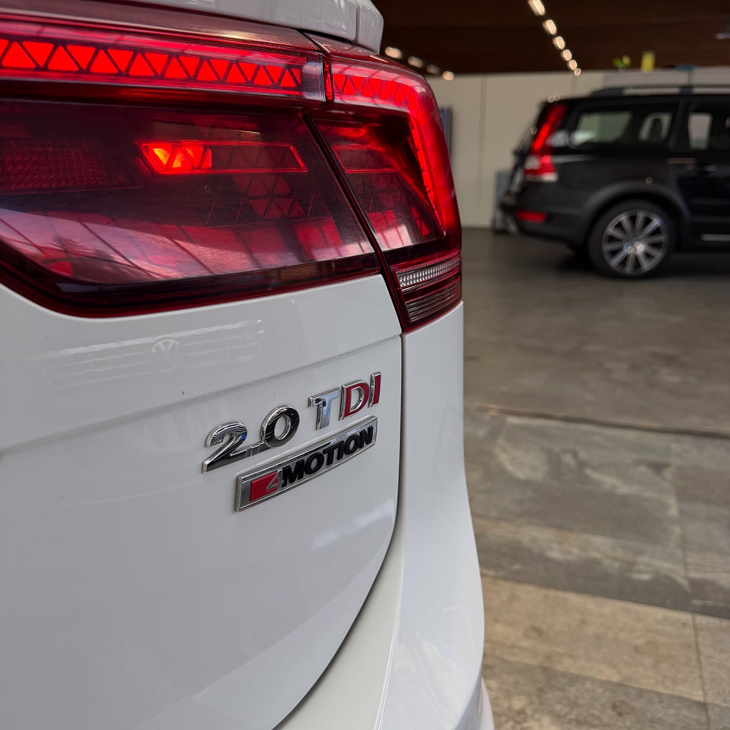 Volkswagen Tiguan 2.0 TDI BMT 4Motion GT R-line Cockpit Panorama