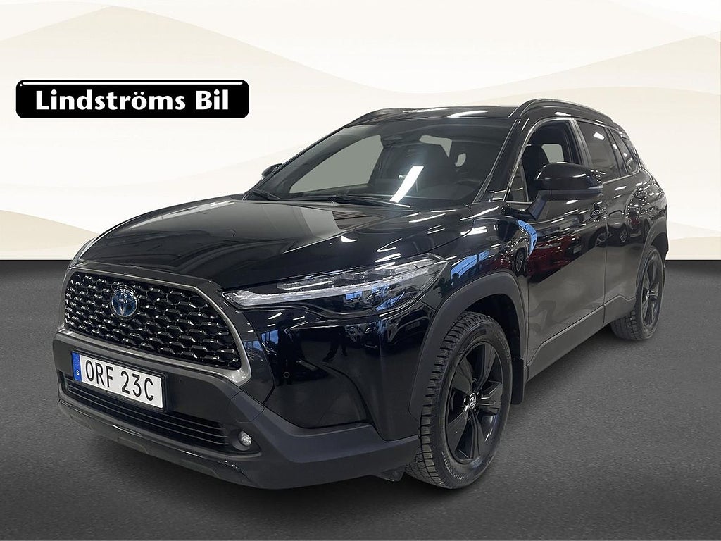 Toyota Corolla Cross Hybrid AWD-i Executive 2.0 197hk V-Hjul Moms