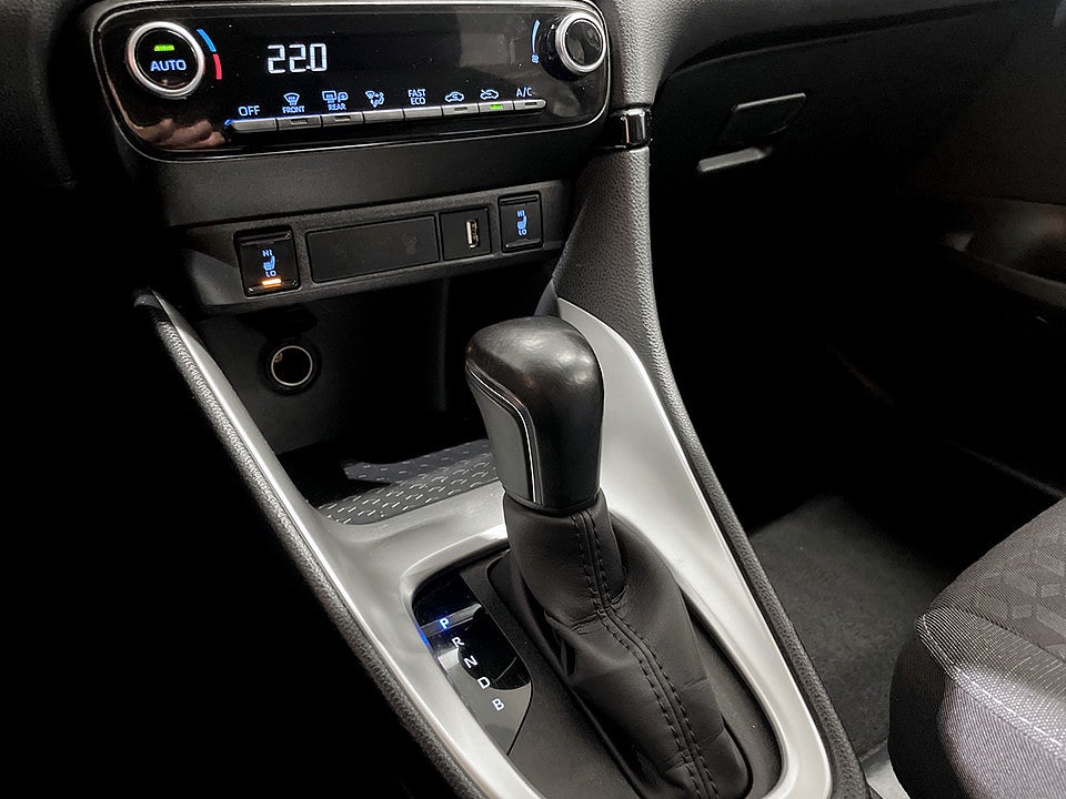 Bild på Toyota Yaris Active Plus Hybrid CVT 116hk Aut - B-KAMERA, CARPLAY