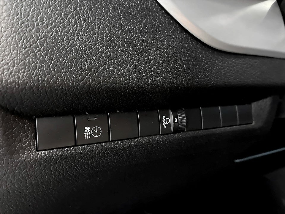 Bild på Peugeot Expert PRO+ 2.0 BHDi 145hk Aut L3 DRAG FARTHÅLLARE