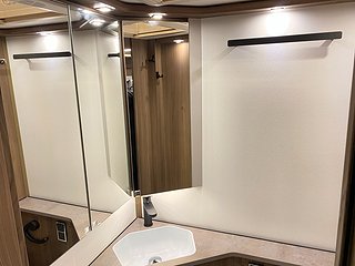 Husbil-integrerad Kabe TMI 860 Imperial LGB 31 av 52