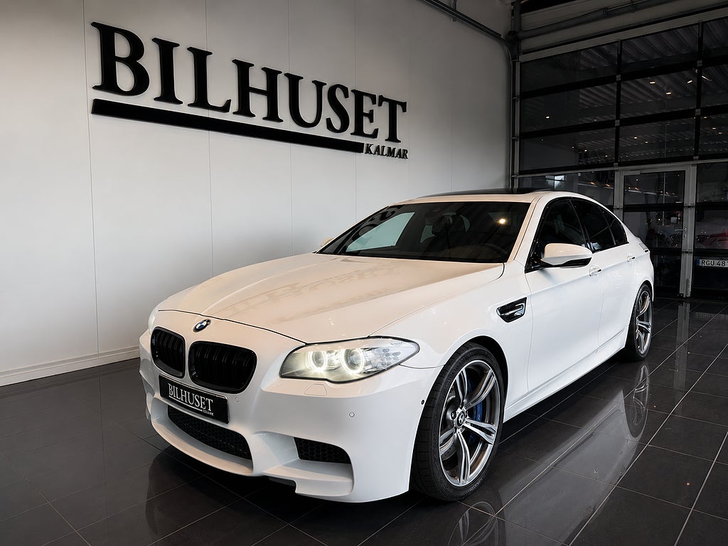 BMW M5 2012
