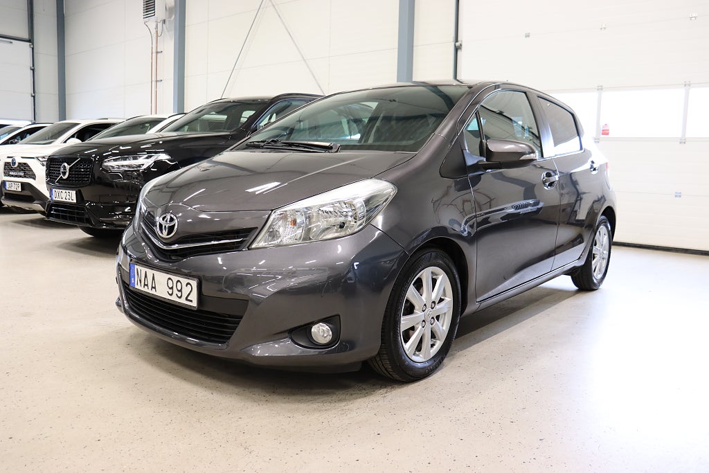 Toyota Yaris 1.33 Dual VVT-i M-Värm B-Kam 99hk