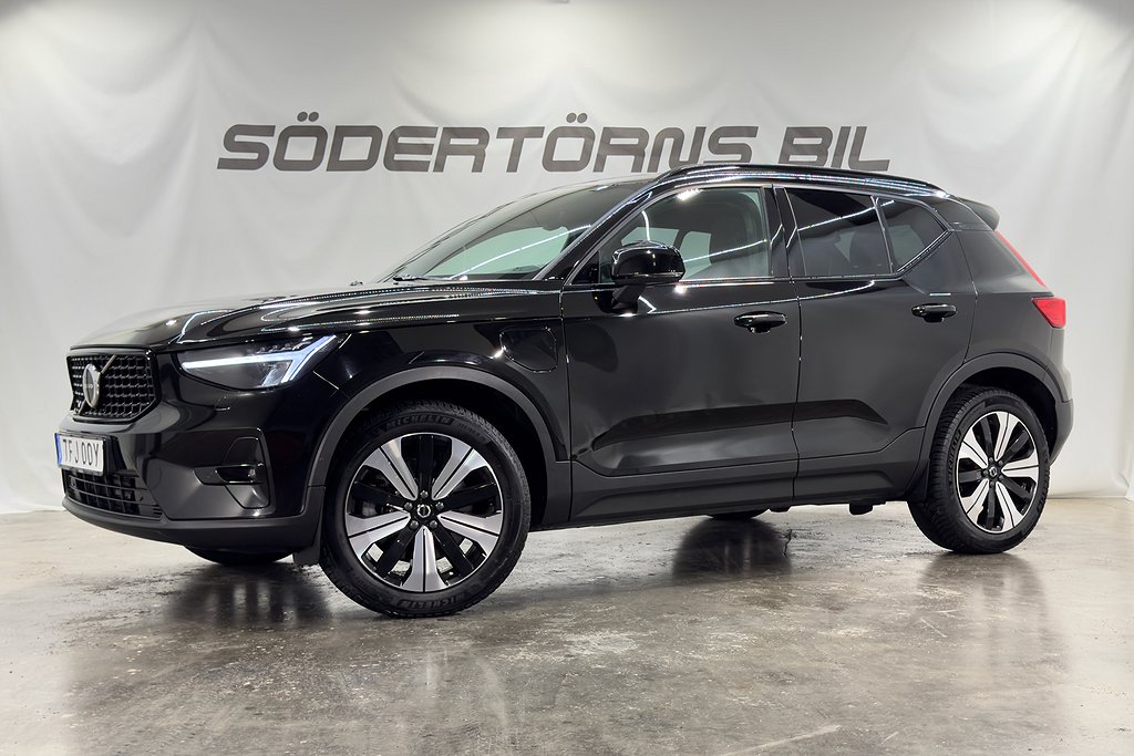 Volvo XC40 Recharge T4/PLUS DARK/R-DESIGN/KAMERA/MOMSBIL