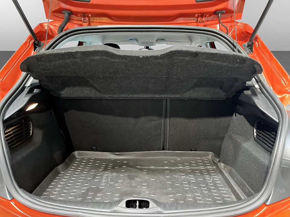Bild på Peugeot 208 Active Style 1.2 PT 82hk FARTHÅLLARE