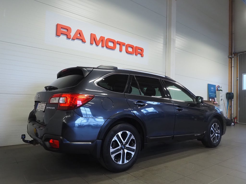 Subaru Outback 2.5 175hk 4WDAUT  Active | Drag | Backkamera | M&K | 2018