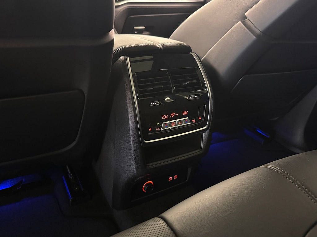 BMW X5 M Competition Sky-Lounge 625HK Svensksåld SE SPEC* bild 16