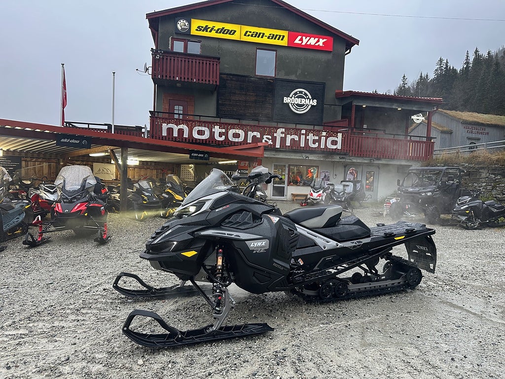 Lynx Xterrain RE 900 ACE Turbo R -27 