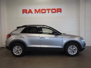 SUV Volkswagen T-Roc 4 av 20