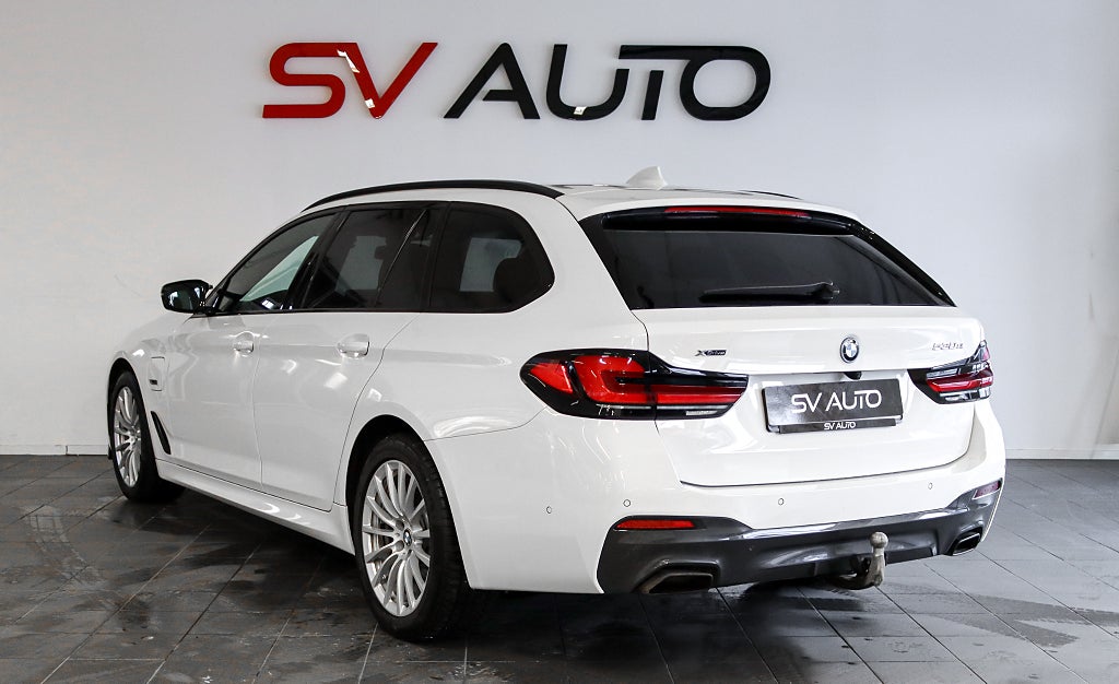 BMW 530e xDrive Touring M Sport HiFi Rattvärme Dragkrok