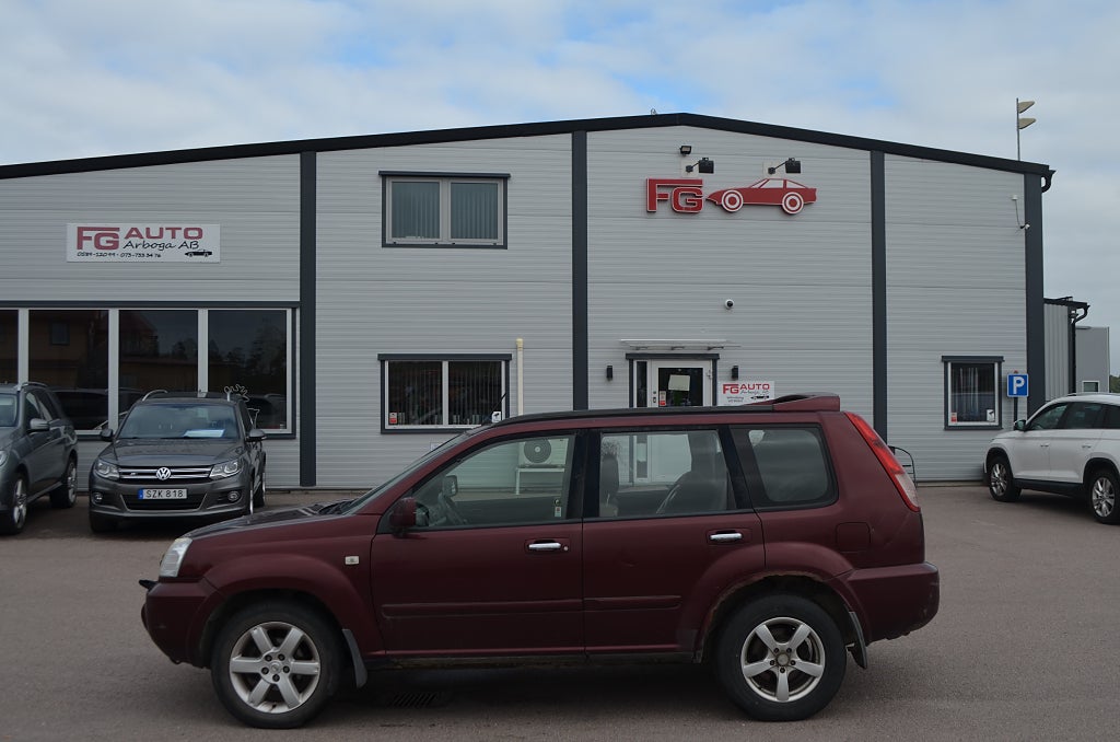 Nissan X-Trail 2.2 dCi 4x4 136 hk M-Värmare Drag