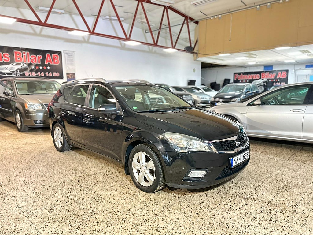 Kia Ceed cee'd_sw 1.6 CRDi EX Automat Ny Besiktigad & Ny Servad 