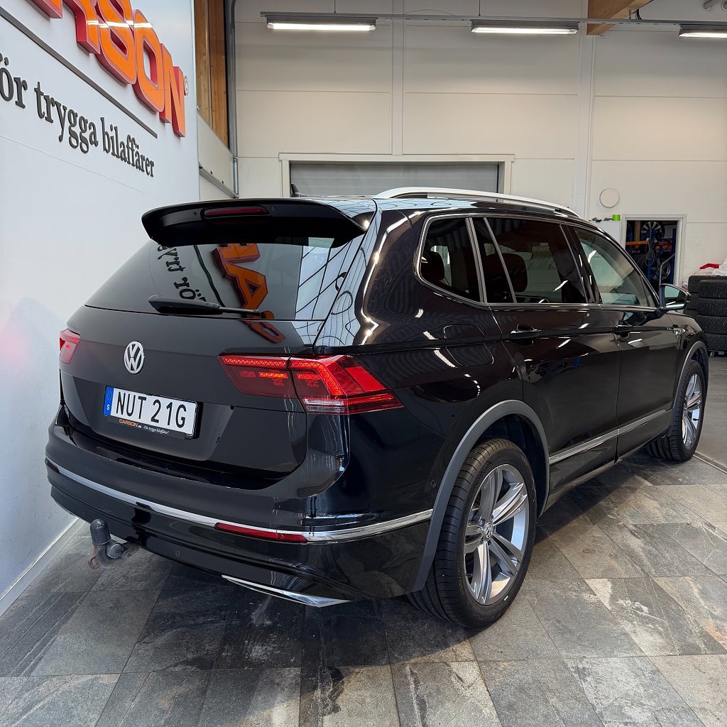 Volkswagen Tiguan Allspace 7-sits 2.0 TDI 4M GT R-line Executive Carplay