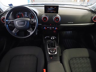 Halvkombi Audi A3 14 av 21