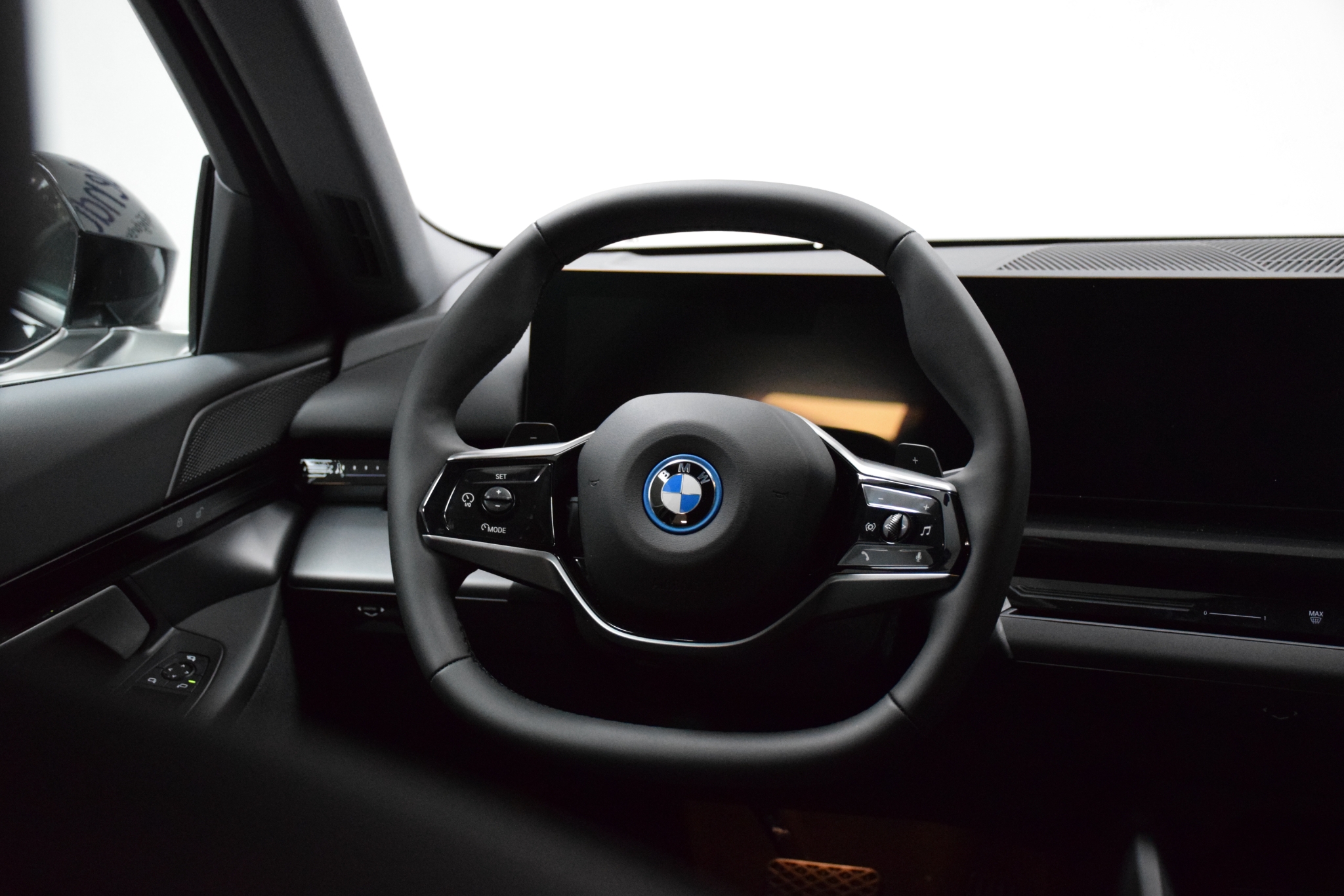 BMW 530 e Touring 2025, bild 5/50