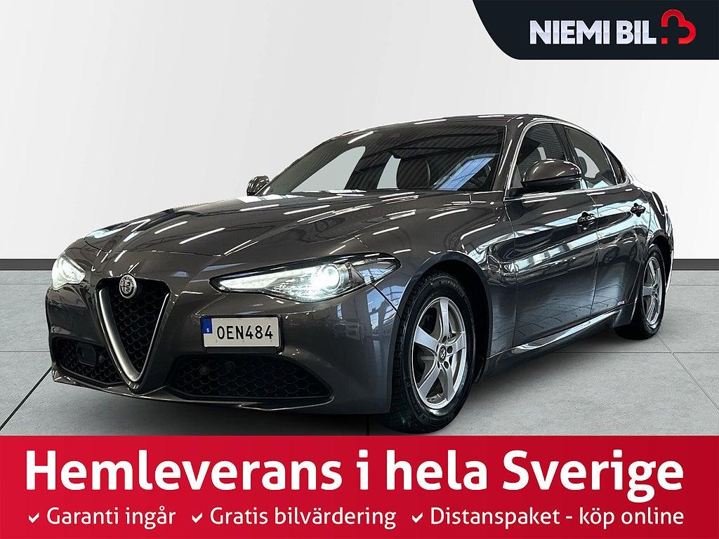 Alfa Romeo Giulia 2.2 JTD 16V Super S&V-hjul/Kamera/Drag/MOK
