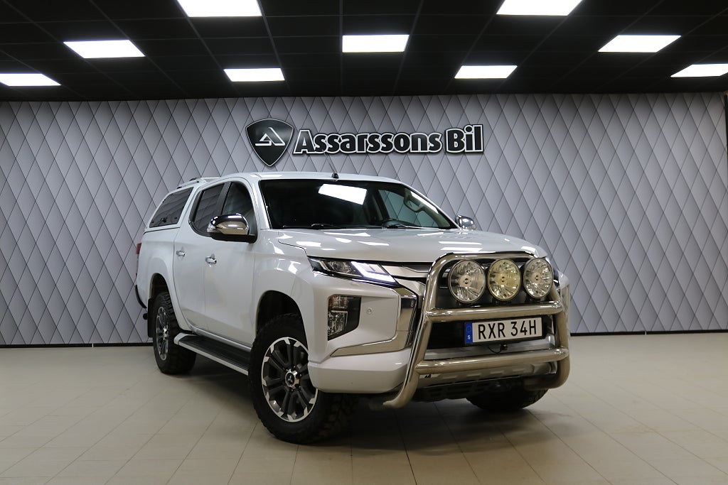 Mitsubishi L200 Dubbelhytt 2.2 Di-D 4WD Premium Drag 360 kamera MOMS 