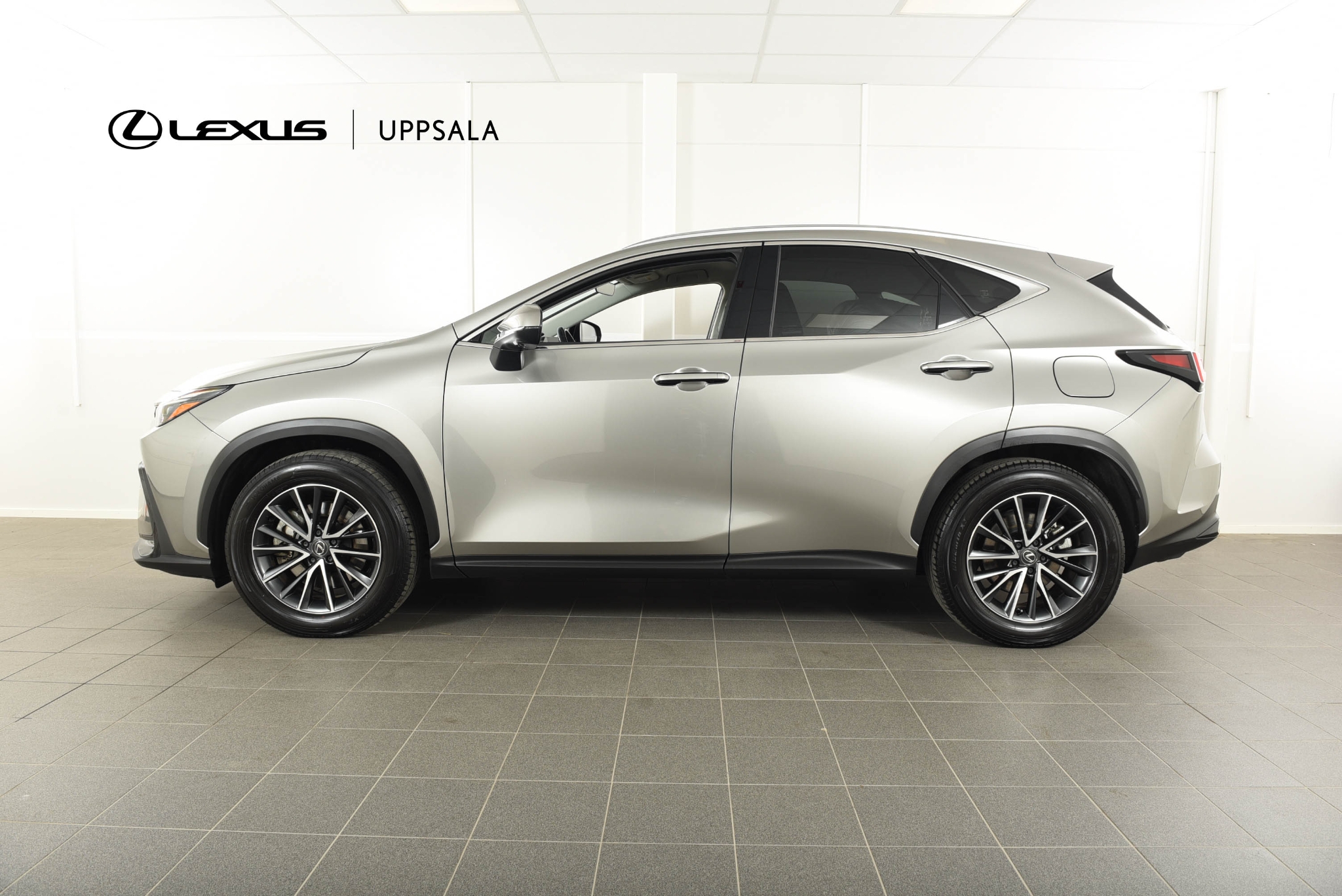 Lexus NX 2024, bild 2/50