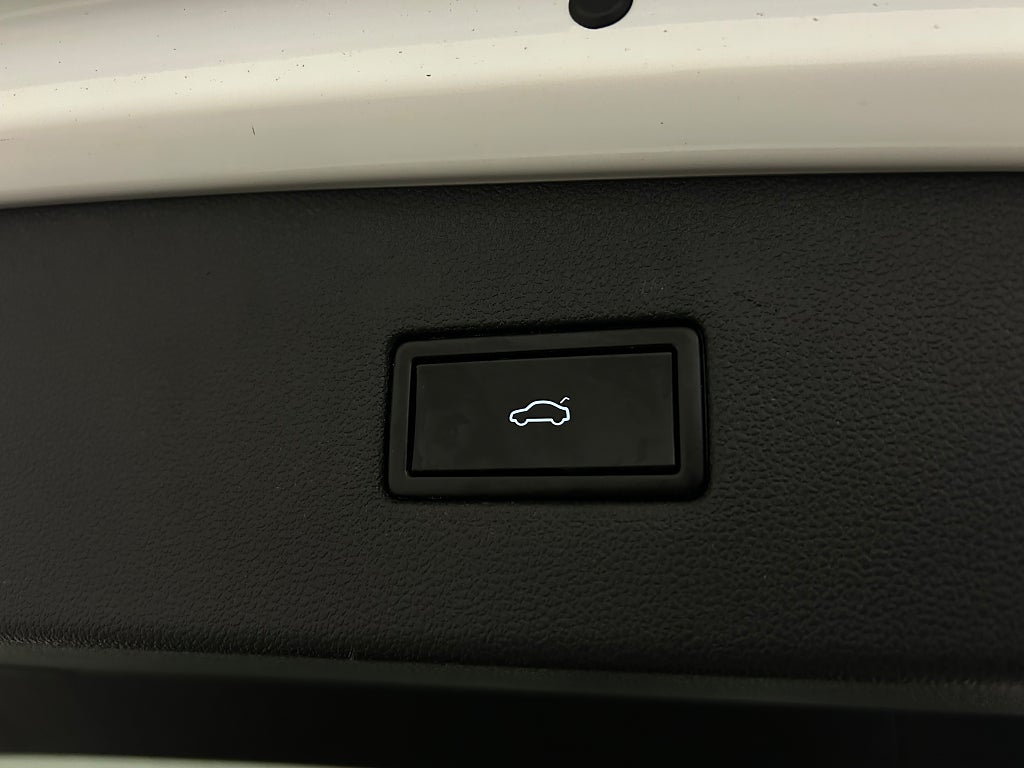 Volkswagen Tiguan Allspace TDI 150hk 4M DSG |D-värm|Drag|