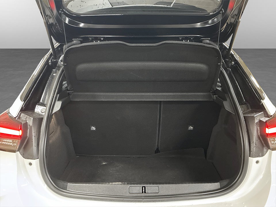 Bild på Opel Corsa-e Ultimate 50kWh 136hk Aut B-KAMERA NAVI