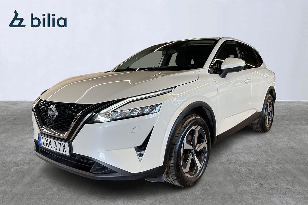 Nissan Qashqai N-Connecta / V-Hjul Dubb / Rattvärme / 360...