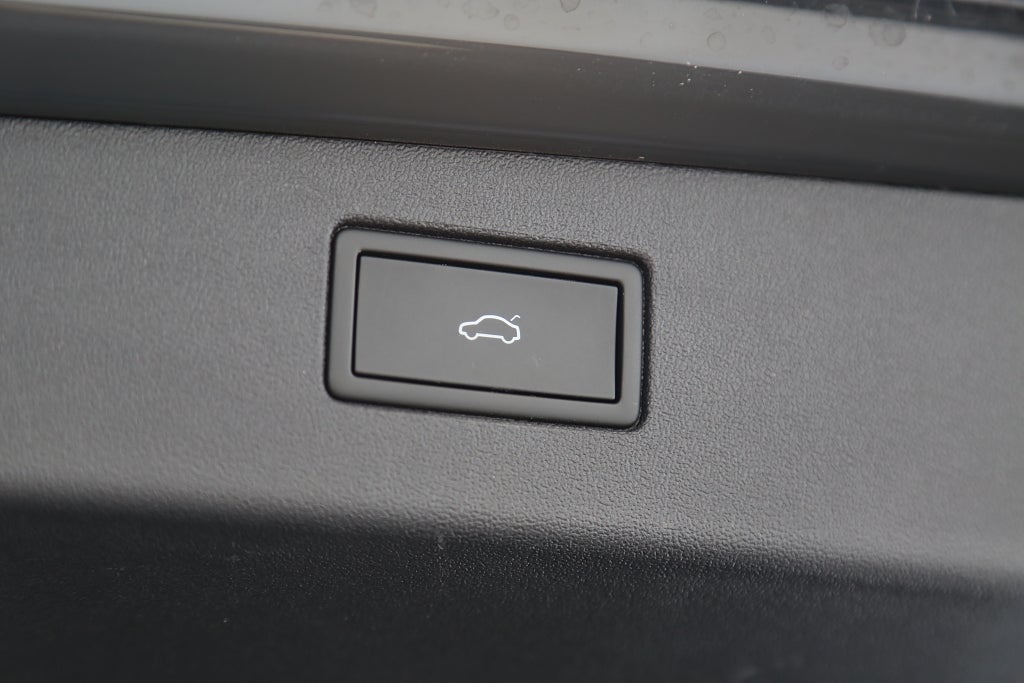 Volkswagen Tiguan 1,5 eTSI Life EDT Aut Värmare Drag Leasbar 2025