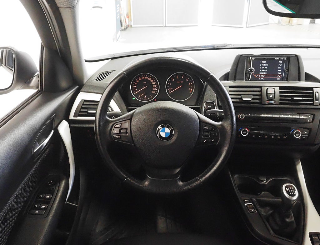 BMW 116 i 136hk Advantage P-Sensorer Farthållare 2013