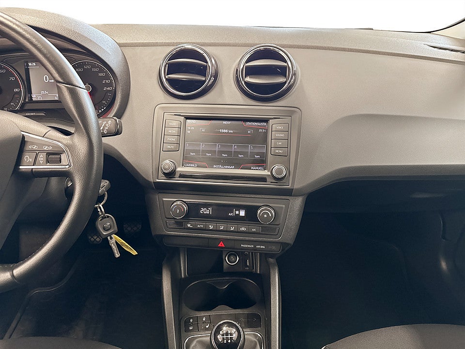 Bild på Seat Ibiza Style 1.2 TSI 90hk BACKSENSORER FARTHÅLLARE