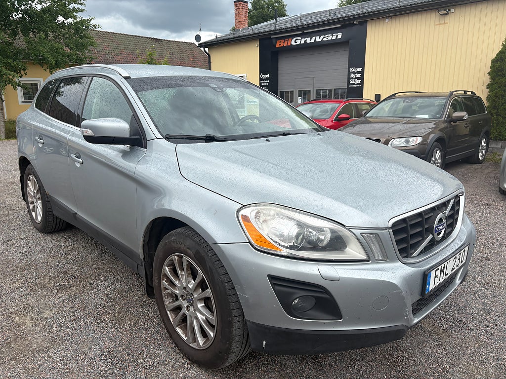 Volvo XC60 D5 AWD Geartronic Summum Euro 4
