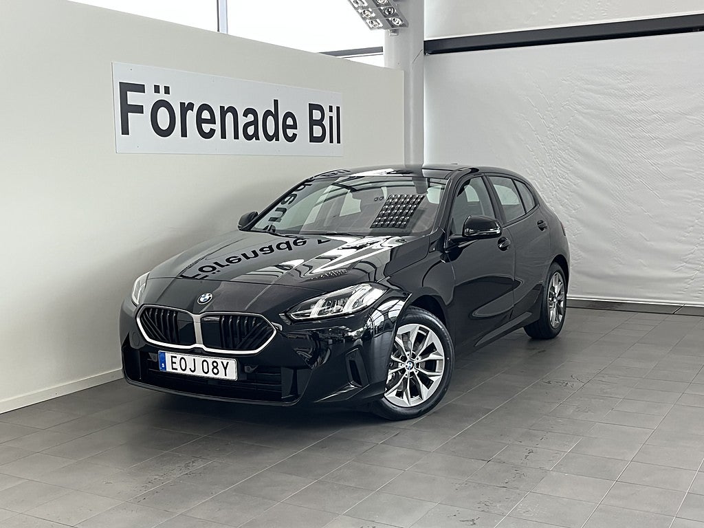 BMW 120 PRIVATLEASING fr. 3.295 kr/mån Auto 17" Park Assist  