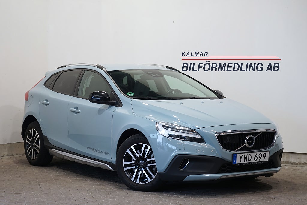 Volvo V40 Cross Country T3 Momentum Värmare 152hk
