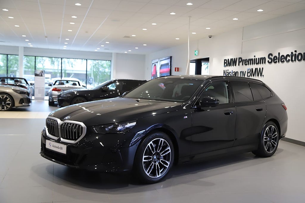BMW i5 eDrive40 Touring M Sport Active / Adaptiv Farthållare