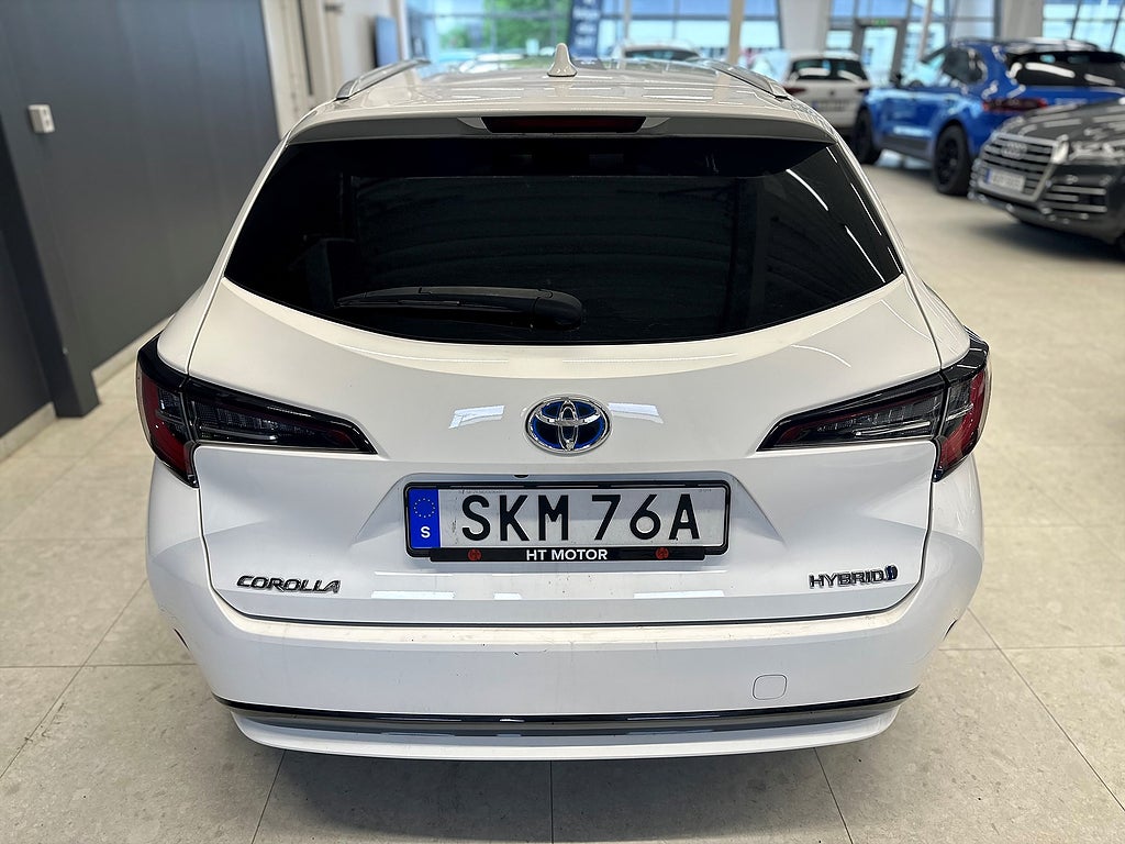 Toyota Corolla Touring Sports Hybrid e-CVT,/B-kamera/Rattvär/NAV/4.99%