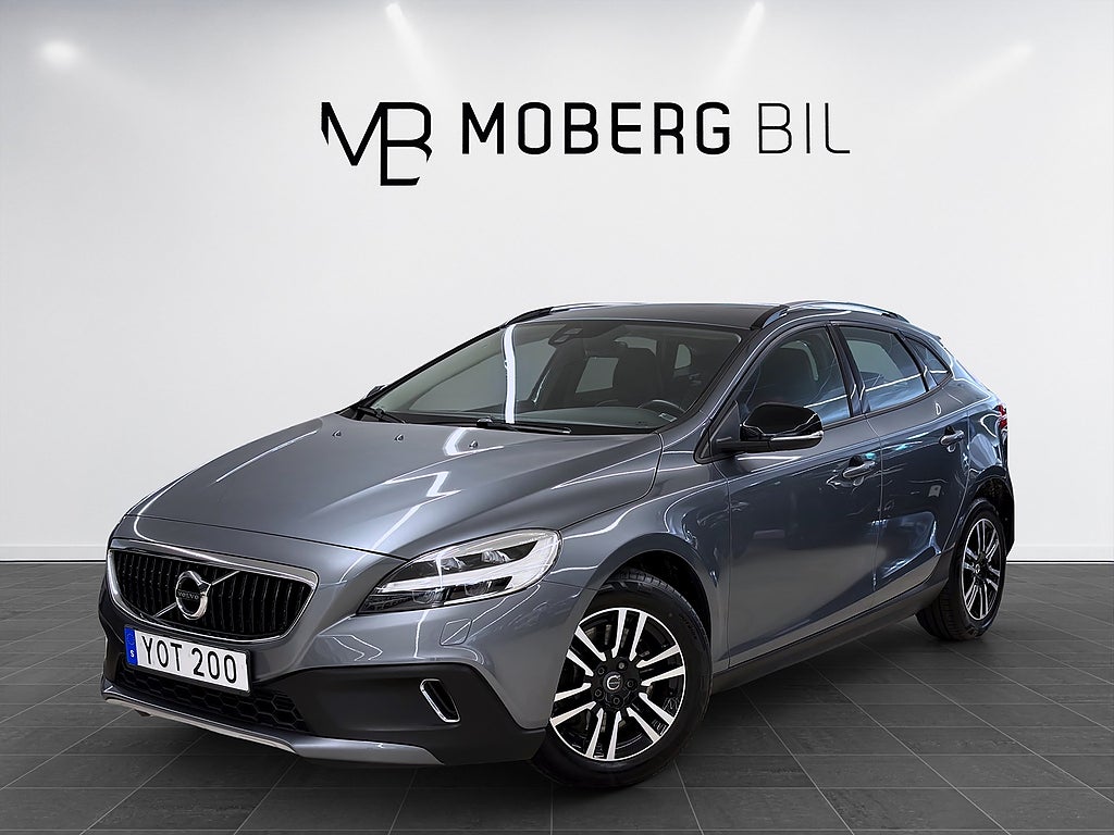 Volvo V40 Cross Country T3 152hk Momentum Business Advanced B-Kamera Drag
