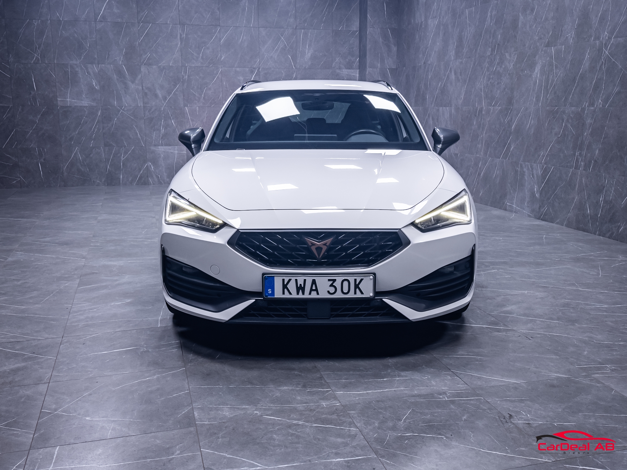 Cupra Leon Sportstourer e-Hybrid Cockpit 2024, bild 2/62