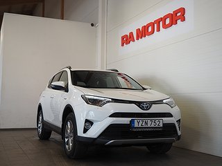 SUV Toyota RAV4 1 av 24