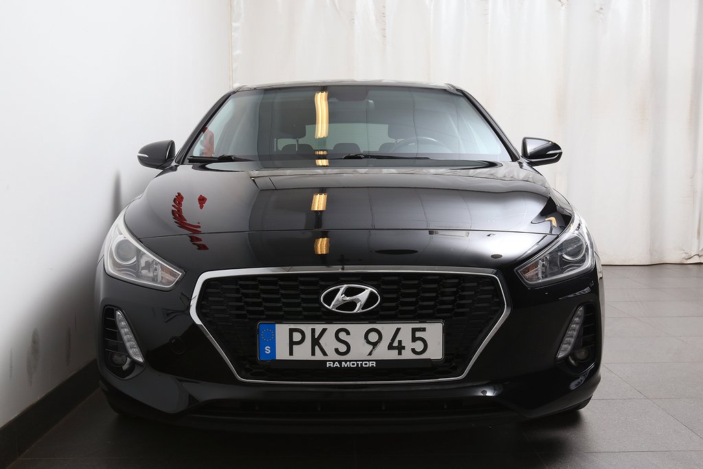 Hyundai i30 1,6 CRDi 110hk ComfortEco 5D Dragkrok 2018