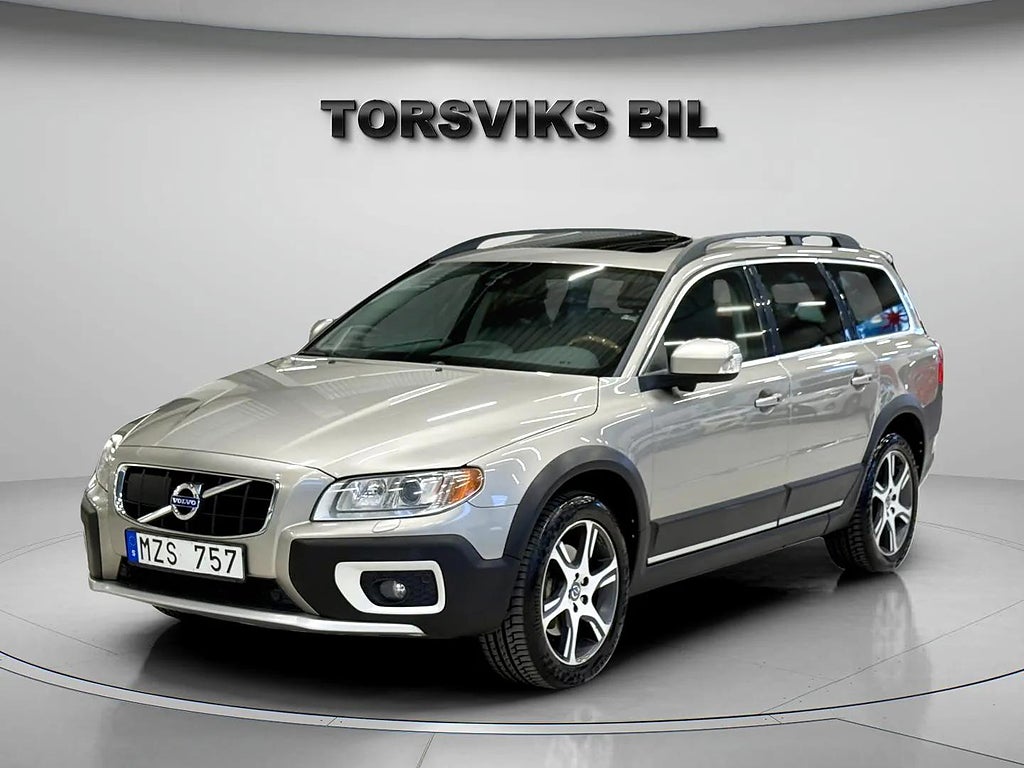 Volvo XC70 D5 AWD Geartronic Summum 2 Ägare - miniatyr 2