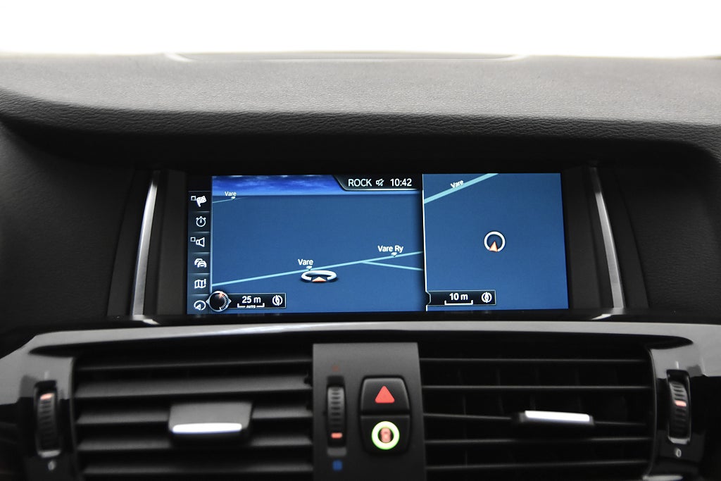 BMW X4 2017 - miniatyr 24