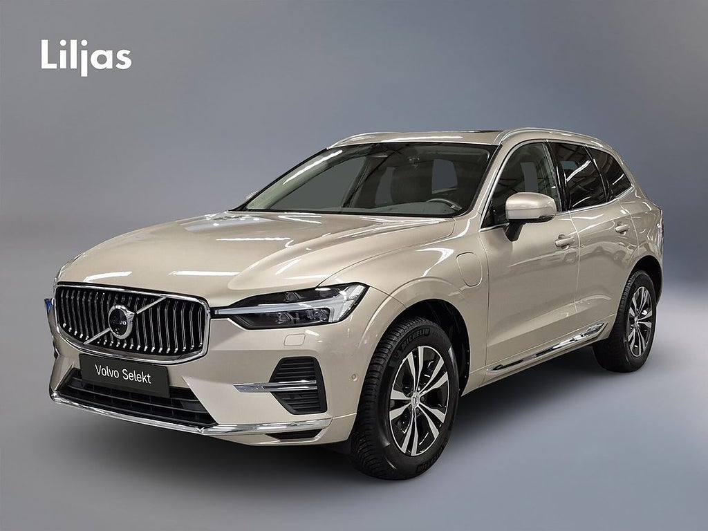 Volvo XC60 Recharge T6 AWD Core Edition//Dragkrok//
